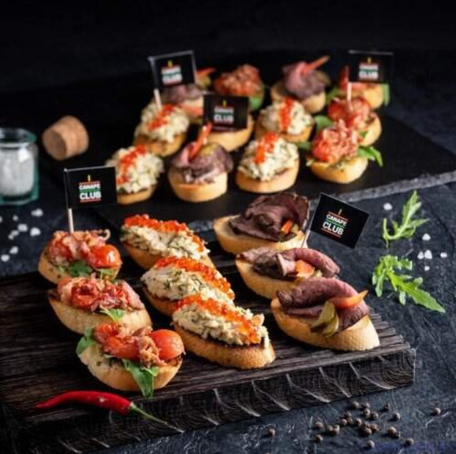 Фуршетный сет Деловой на 11-15 персон