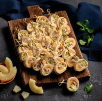 Фуршетный сет Праздничный на 26-30 персон