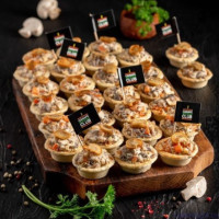 Фуршетный сет Праздничный на 26-30 персон